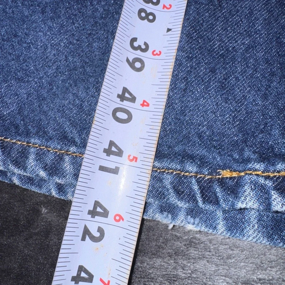 Levis 505 Regular Fit Jeans Mens 38x30 Medium Wash Blue Straight Leg Denim